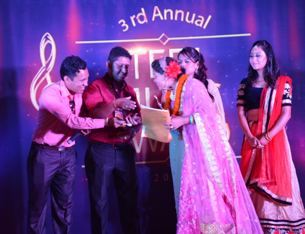 teej award (3)